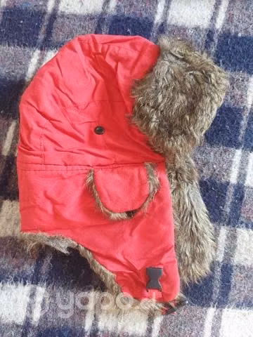 Colgantes collar, Polera XL hombre y gorro y aro