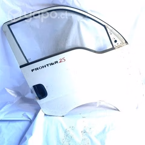 Puerta derecha delantera Kia frontier 2015