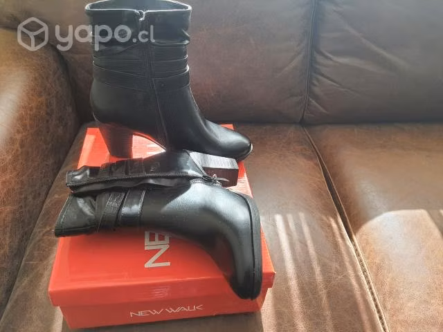 Botines NUEVOS