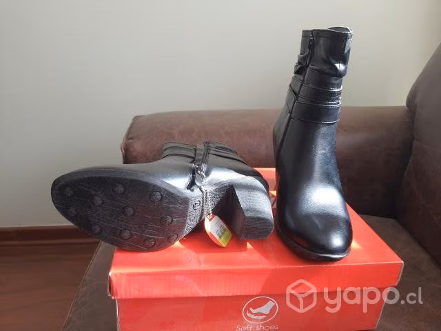Botines NUEVOS - Imagen 2