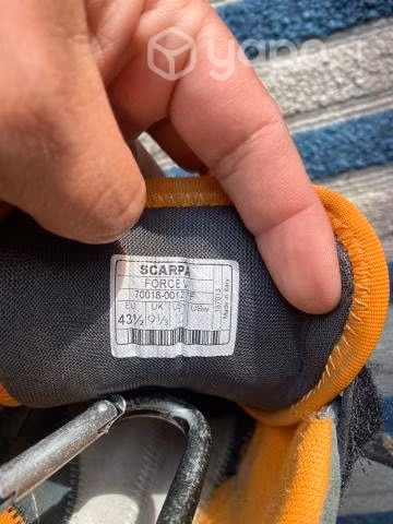 Zapatillas de escalada Marca Scarpa 43 1/2 Valpo