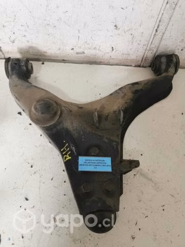 Bandeja Inf del der (MUE198) Mitsubishi L200 2014