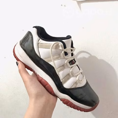Jordan retro 11 concord bred low originales