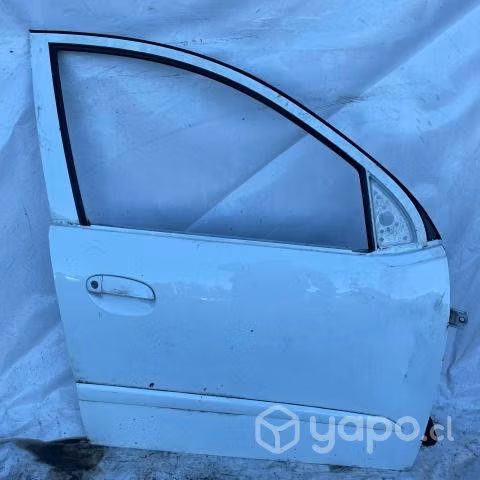 Puerta delantera derecha Hyundai I10 2011