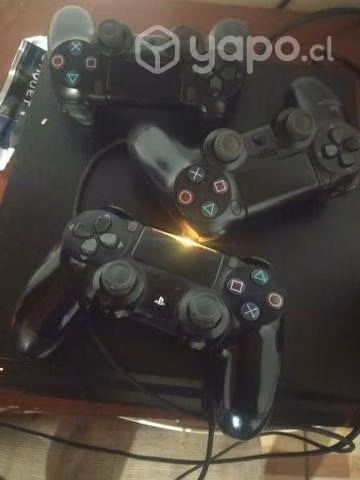 Play 4 2 mandos