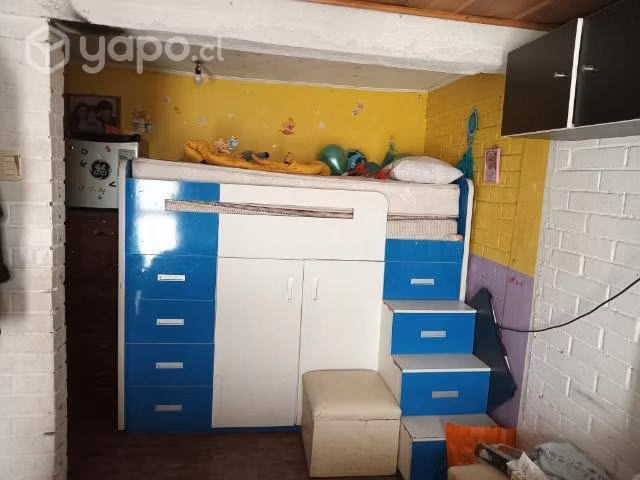 Cama closet para niña o niño usado