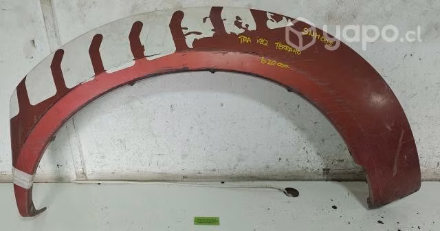 Moldura Pasa Rueda Trasera Izq Nissan Terrano