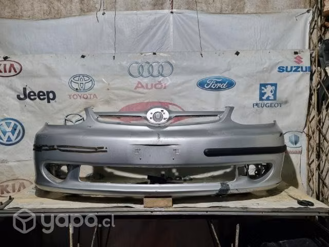 Parachoque toyota yaris eco ecco 2005