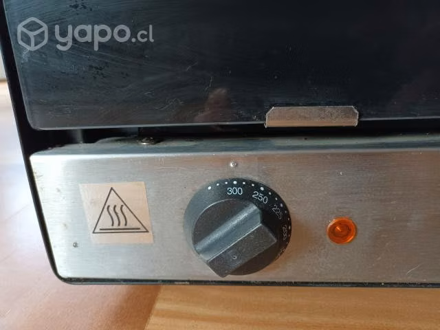 Horno convector eléctrico 4 bandejas
