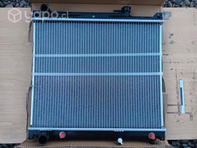 Radiador Suzuki Grand Vitara Grand Nomade SQ420