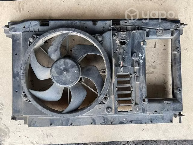 Electro ventilador Citroen c4 picasso 2010 0