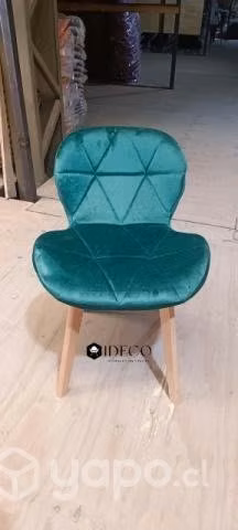 Sillas radar velvet nuevas.
