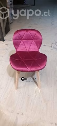 Sillas radar velvet nuevas.