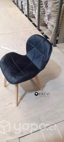 Sillas radar velvet nuevas.