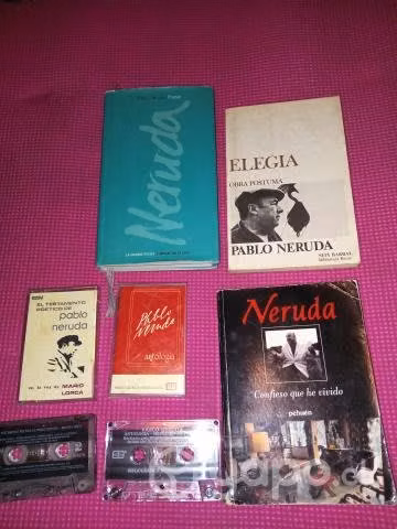 Colección neruda libros y cassettes