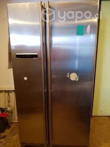 Refrigerador dos puertas Side by side - Imagen 4