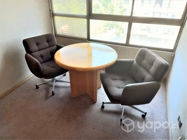 1 Privado +1 Sala Reunión +1 Est. - Barrio El Golf - Imagen 2