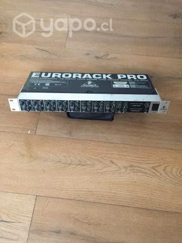 Mezclador eurorack pro behringer rx1602