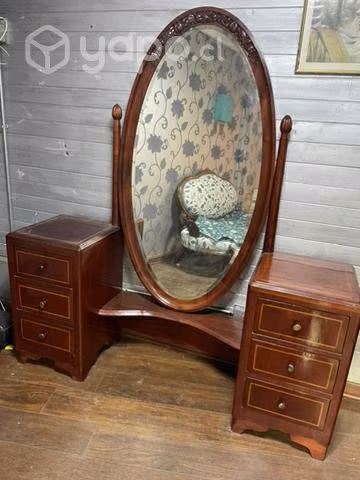 Peinador con madera de lingue