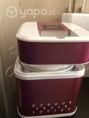 Máquina de helado y Yogurt OSTER