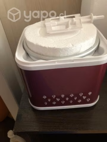 Máquina de helado y Yogurt OSTER