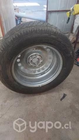 Llanta acero y neumático nuevo Amarok