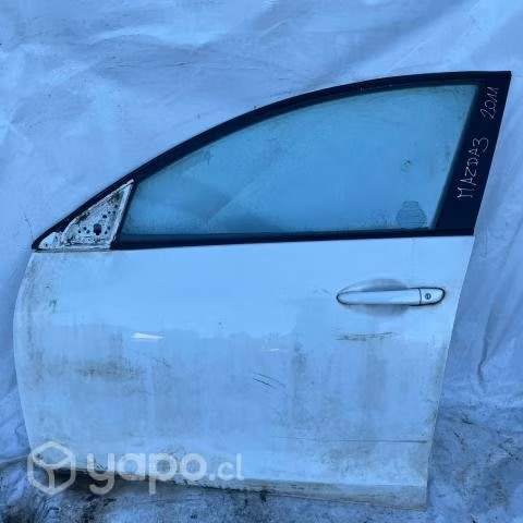 Puerta delantera izquierda Mazda 23 2011