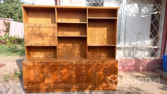 Biblioteca enchape de encina