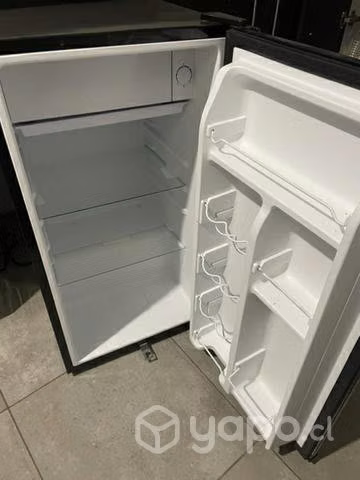 Frigobar 92lts Negro Nuevo GALANZ