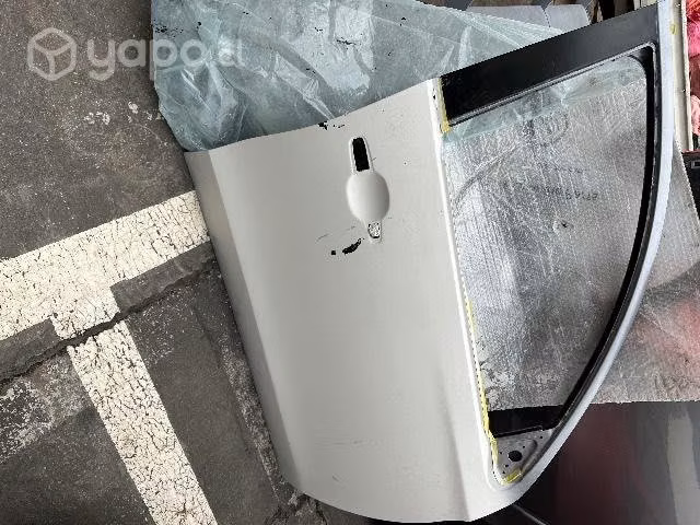 Puerta original delantera derecha mitsubishi l200
