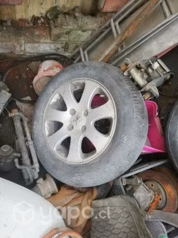 Llanta de peugeot