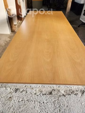 Mesa de reuniones