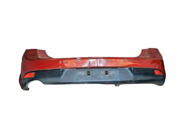 Parachoque trasero mazda 3 2010 detalle