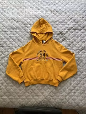 Poleron Corto Nuevo Talla S Marca H&M
