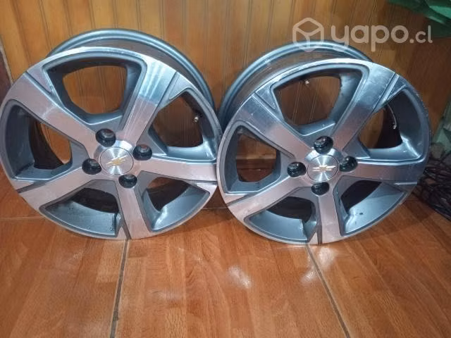 2 llantas aro 15 Chevrolet prisma origina