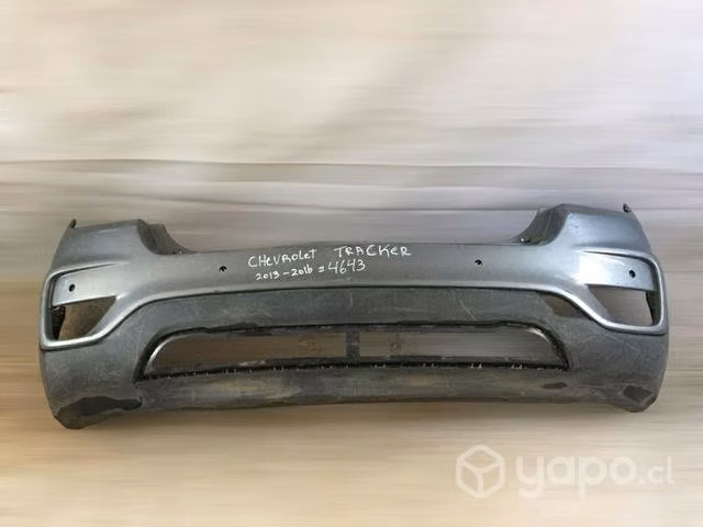 Parachoque trasero Chevrolet tracker 2013-2016