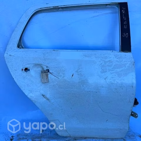 Puerta Trasera derecha Toyota Urban cruiser 2011
