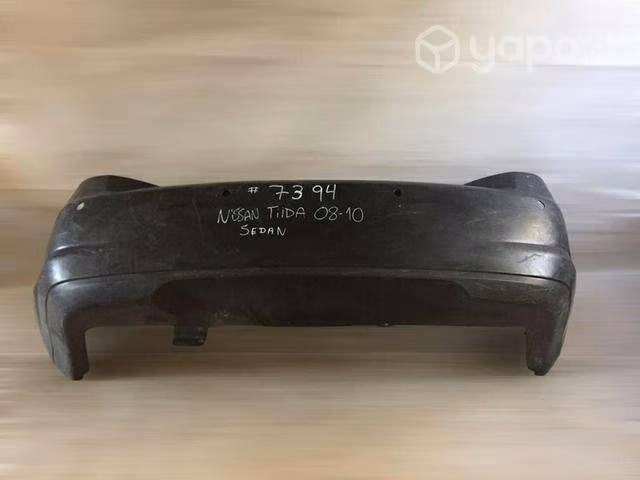 Parachoque trasero Nissan tiida 2008-2010