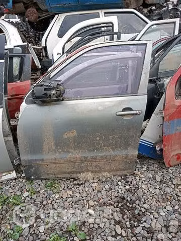 Suzuki gran vitara nomade puerta chofer envio regi