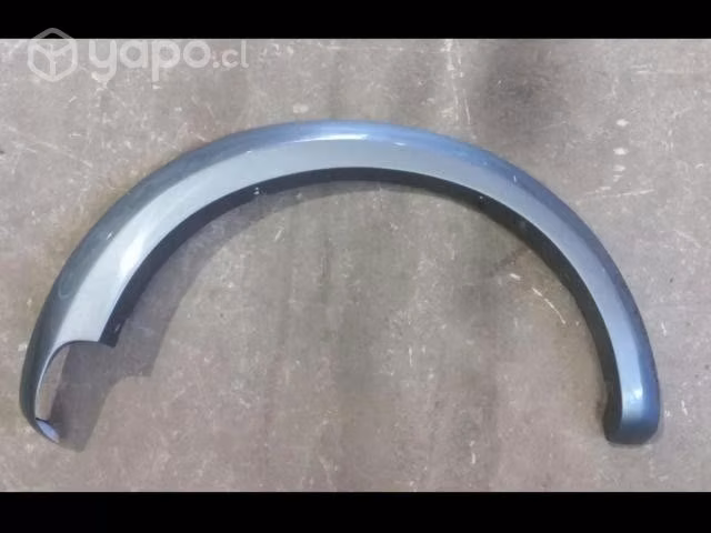 Moldura Trasera Izquierda Mitsubishi L200