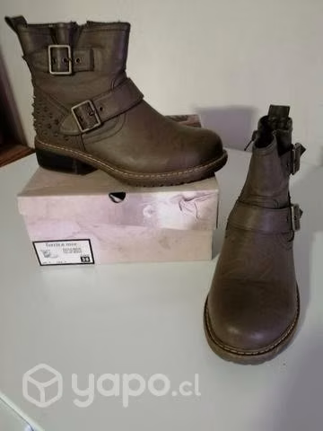 Lindo botín usado mujer