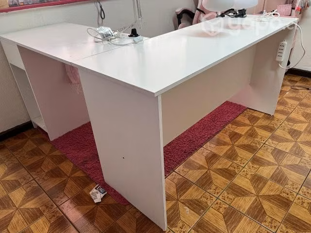mesa manicure