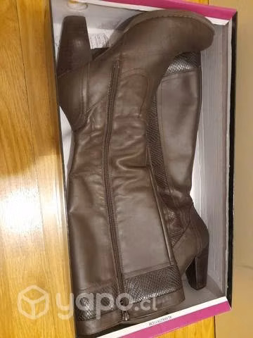 Botas de cuero