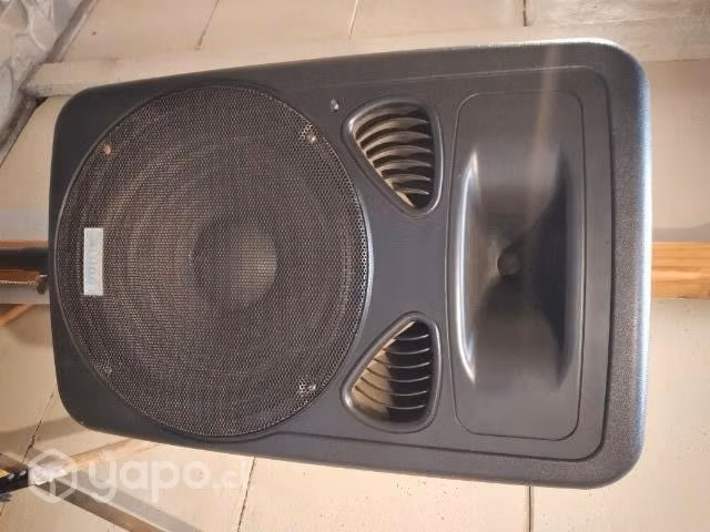 Caja activa más parlante pasivo de 500 wats 170000