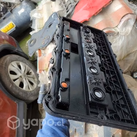 Tapa de valvulas ford ranger 3.2 - Imagen 2