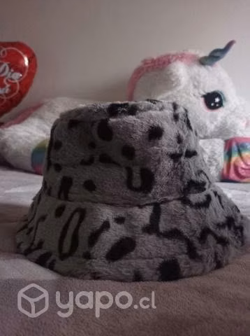 Gorros peludos