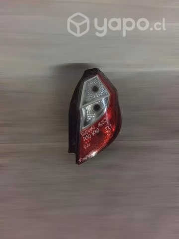 Foco trasero RH Suzuki Alto k