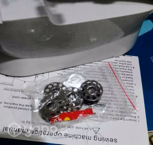Mini maquina de coser