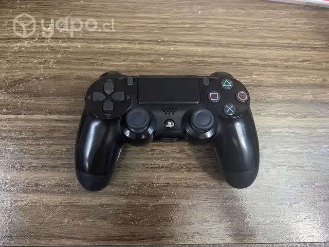 Mando PS4 En buen estado