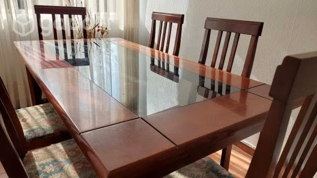 Comedor poco uso para 6 personas